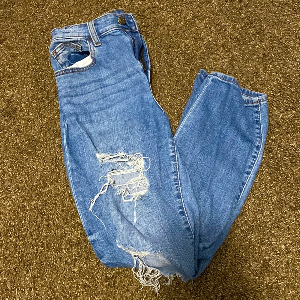 Ripped Mom Jeans.